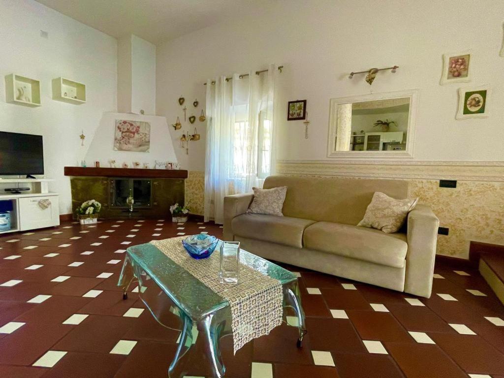 Апартаменти Holiday House Il Castello Di Anna В'єтрі Екстер'єр фото